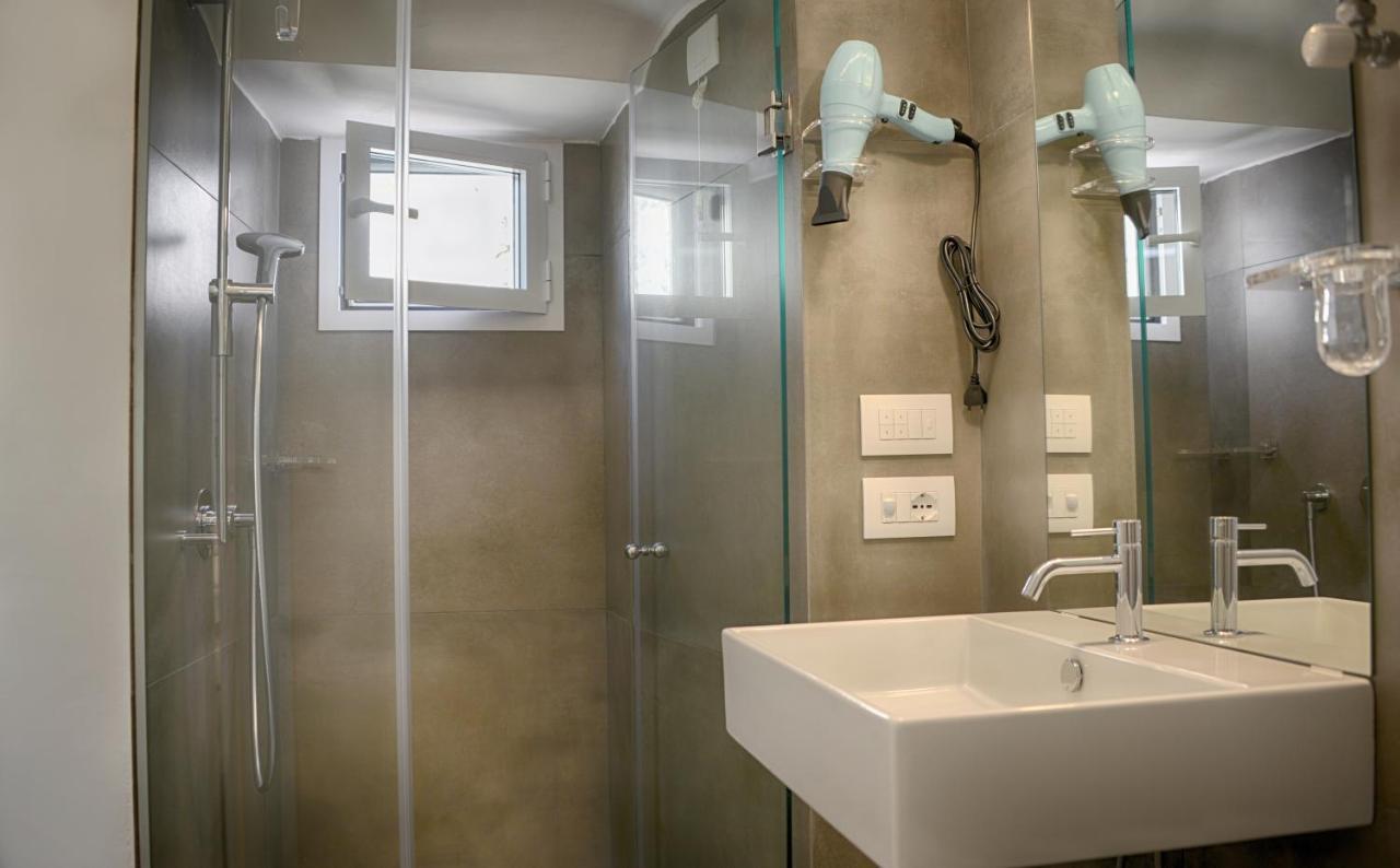 Sunshine Luxury Rooms Ostuni Luaran gambar